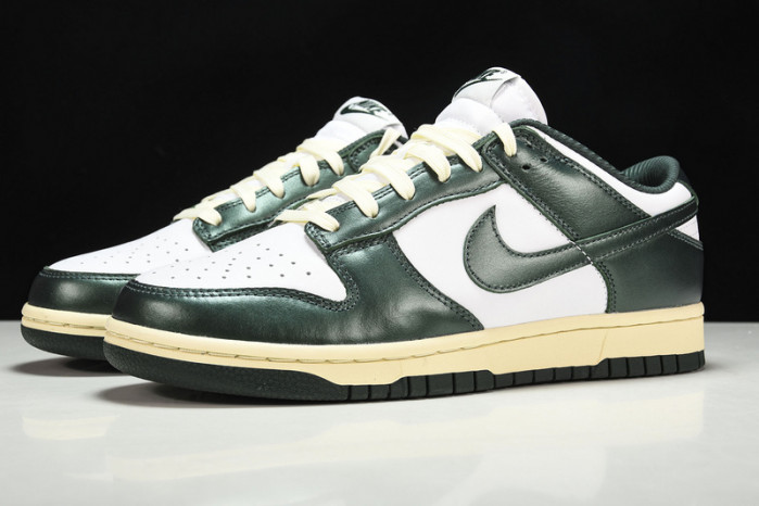 nike dunk low vintage green (w) - dq8580-100
