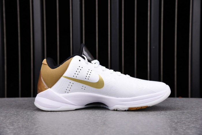 kobe 5 protro black/white/gold ct8044-100