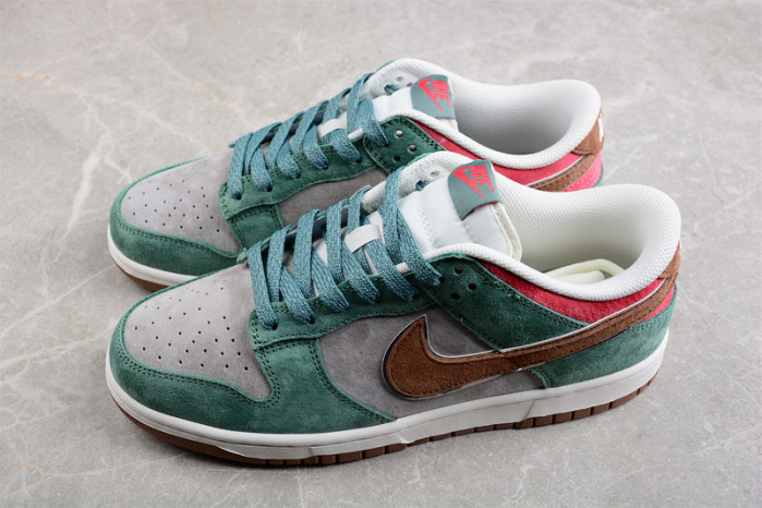 otomo katsuhiro x nike sb dunk low steamboy ost green red brown st1391-203