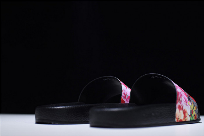 gc leather slide sandal with flower 0400088498707