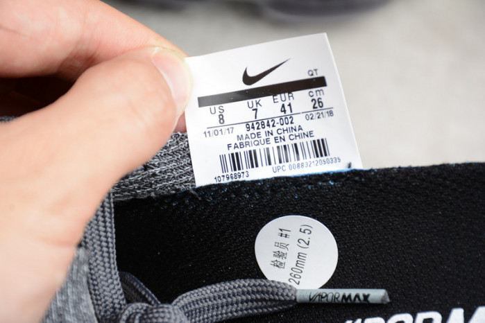 nike women air vapormax flyknit 2.0 dark grey 942843-002